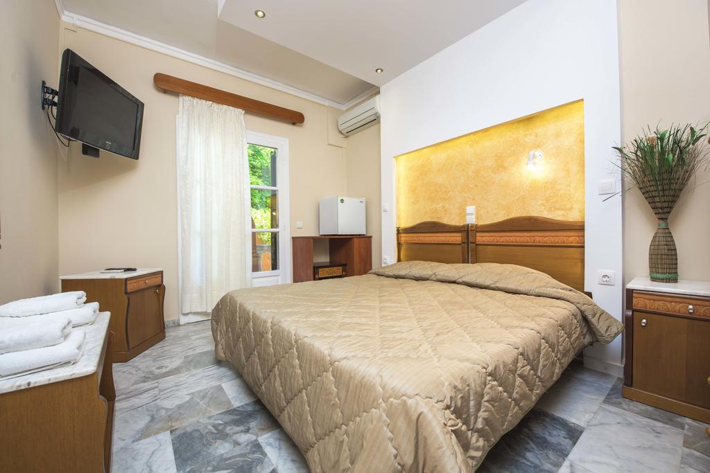 Mouse Island Perama (Corfu) Quarto foto